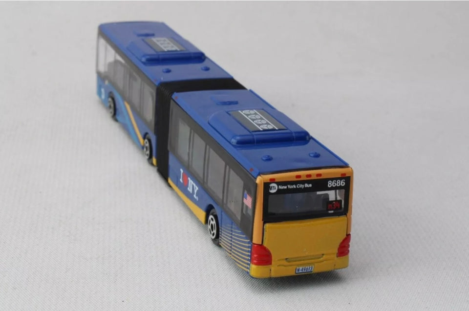 Daron New York City Articulated Bus Diecast Model MTA M34 Crosstown 6", RT8452